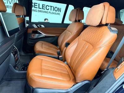 2022 BMW X7 thumbnail 12