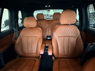 BMW X7 - 9