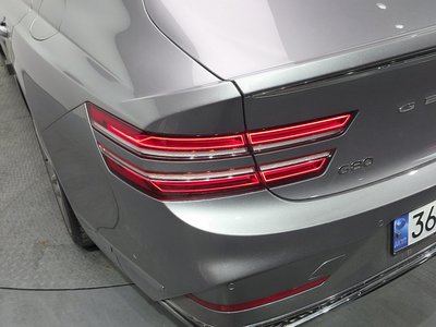 GENESIS G80 (RG3) - 10