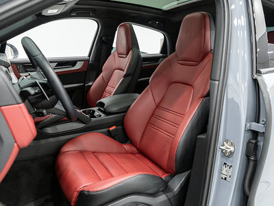 PORSCHE CAYENNE - 10