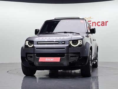 LAND ROVER DEFENDER - 2