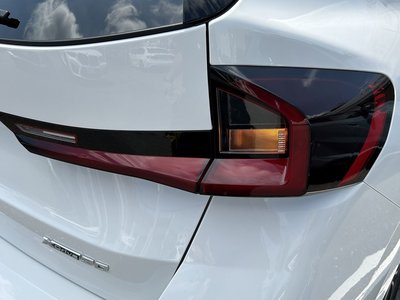 2026 BMW IX1 照片 16