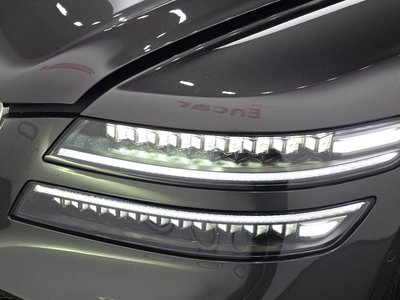 GENESIS G80 (RG3) - 9