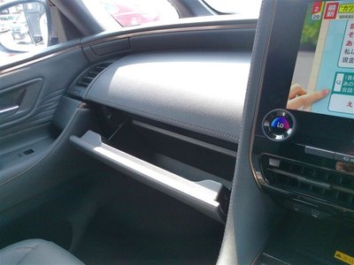 صورة مصغرة 30 لـ 2023 Toyota ALPHARD