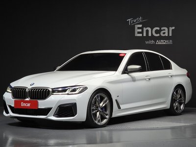 BMW 5 SERIES - 1