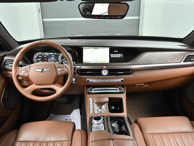 2021 Genesis G90 — фото 5