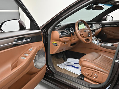 2021 Genesis G90 — миниатюра 11