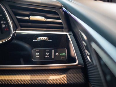 صورة مصغرة 57 لـ 2025 AUDI RS Q8