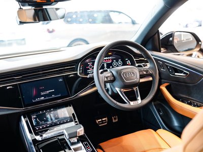 صورة مصغرة 16 لـ 2025 AUDI RS Q8