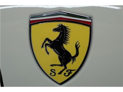 2018 Ferrari 488 SPIDER thumbnail 32