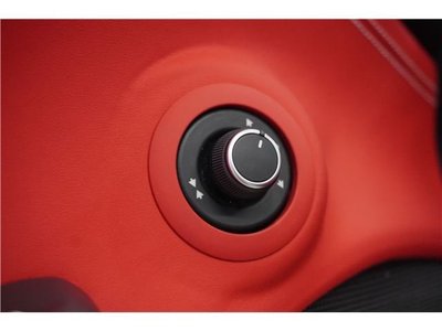 2018 Ferrari 488 SPIDER thumbnail 21