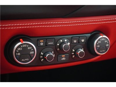 2018 Ferrari 488 SPIDER thumbnail 19