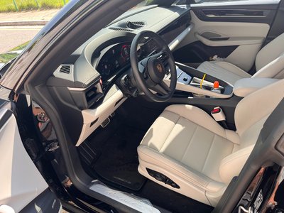 PORSCHE MACAN - 5