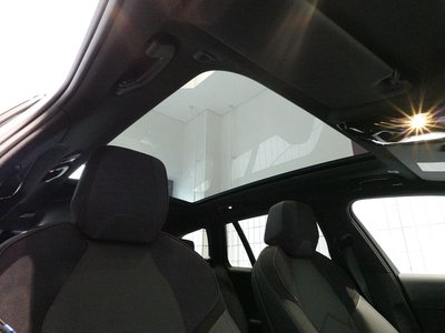 BMW 5 SERIES TOURING 2025 thumbnail 6