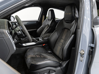 PORSCHE CAYENNE - 10