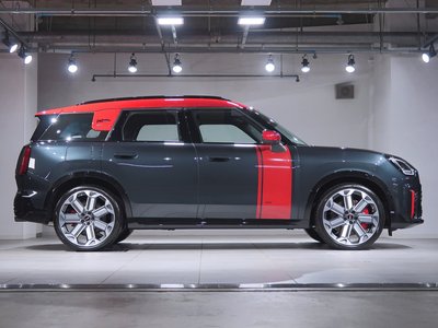 MINI COUNTRYMAN - 4