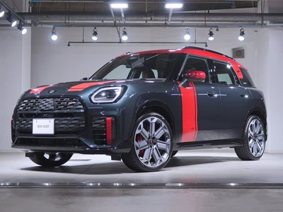 MINI COUNTRYMAN - 1
