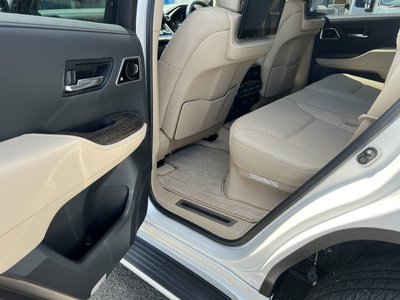 2023 Toyota LAND CRUISER 300 缩略图 37