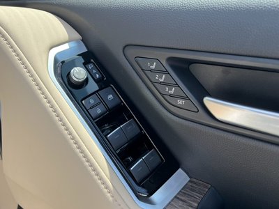 2023 Toyota LAND CRUISER 300 缩略图 35