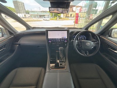 2024 Toyota ALPHARD photo 6