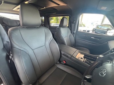 2024 Toyota ALPHARD photo 10