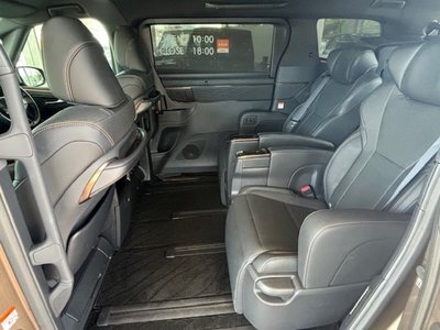 2024 Toyota ALPHARD thumbnail 17
