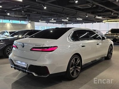 BMW 7 SERIES - 4