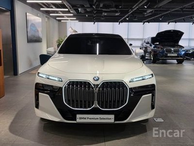 BMW 7 SERIES - 2