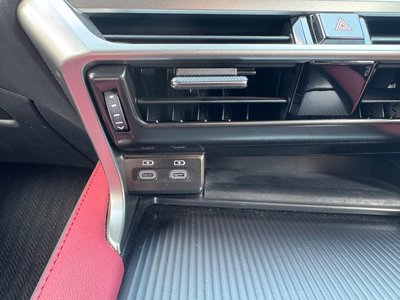 صورة مصغرة 16 لـ 2024 Lexus RX