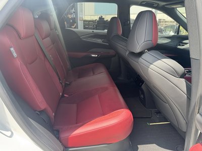 صورة مصغرة 13 لـ 2024 Lexus RX