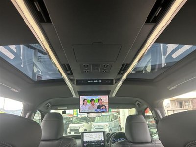 2024 Toyota VELLFIRE — фото 5