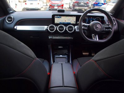 MERCEDES-BENZ GLB - 7