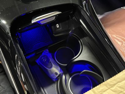 MERCEDES-BENZ GLC - 10