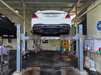 MERCEDES-BENZ S-CLASS - 2