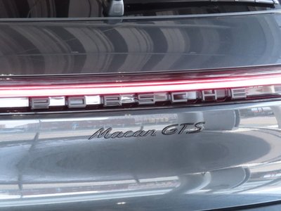 2026 Porsche MACAN — фото 4