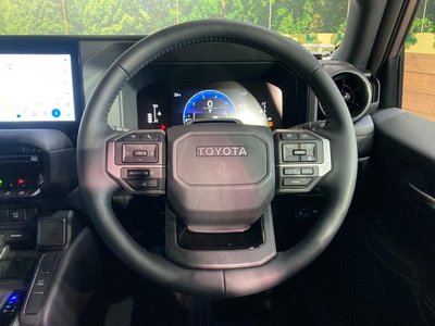 TOYOTA LAND CRUISER 250 - 7