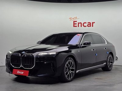 BMW 7 SERIES - 1