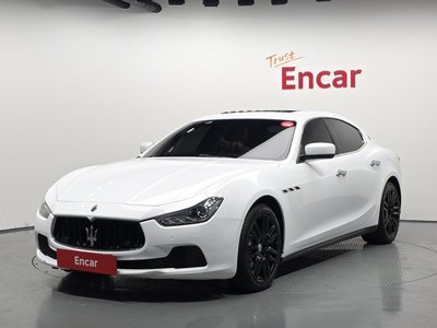 MASERATI GHIBLI
