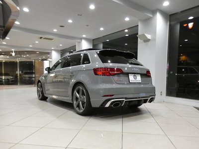 صورة مصغرة 17 لـ 2018 AUDI RS3 SPORTBACK