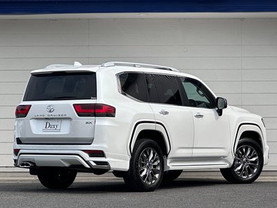 صورة مصغرة 26 لـ 2025 Toyota LAND CRUISER 300