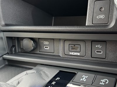 صورة مصغرة 49 لـ 2025 Toyota LAND CRUISER 300