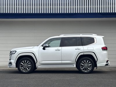 صورة مصغرة 19 لـ 2025 Toyota LAND CRUISER 300