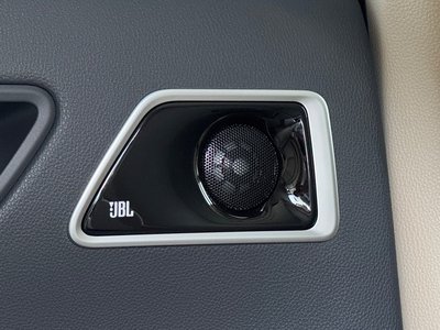 صورة مصغرة 69 لـ 2025 Toyota LAND CRUISER 300