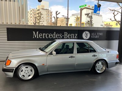 MERCEDES-BENZ MEDIUM-CLASS - 3