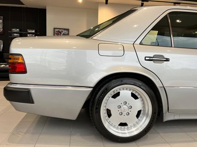 MERCEDES-BENZ MEDIUM-CLASS - 8