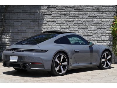 PORSCHE 911 - 6