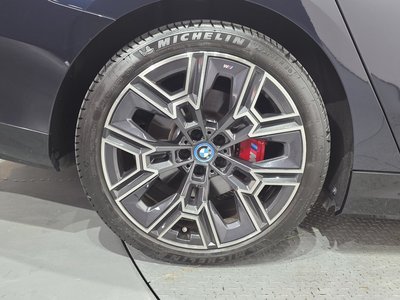 صورة 6 لـ 2023 BMW I5