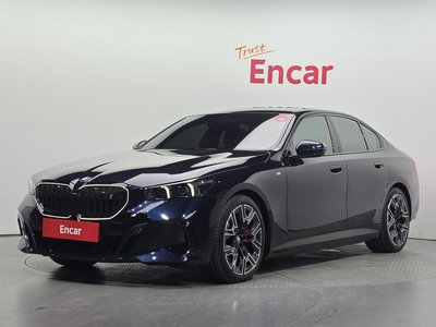 صورة 1 لـ 2023 BMW I5