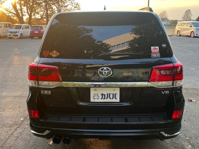 TOYOTA LAND CRUISER 200 - 4