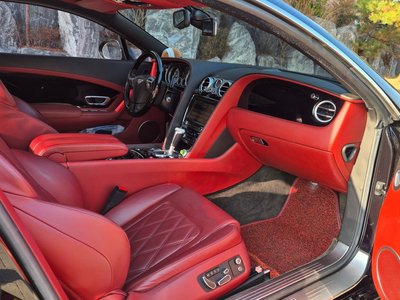 BENTLEY CONTINENTAL - 7